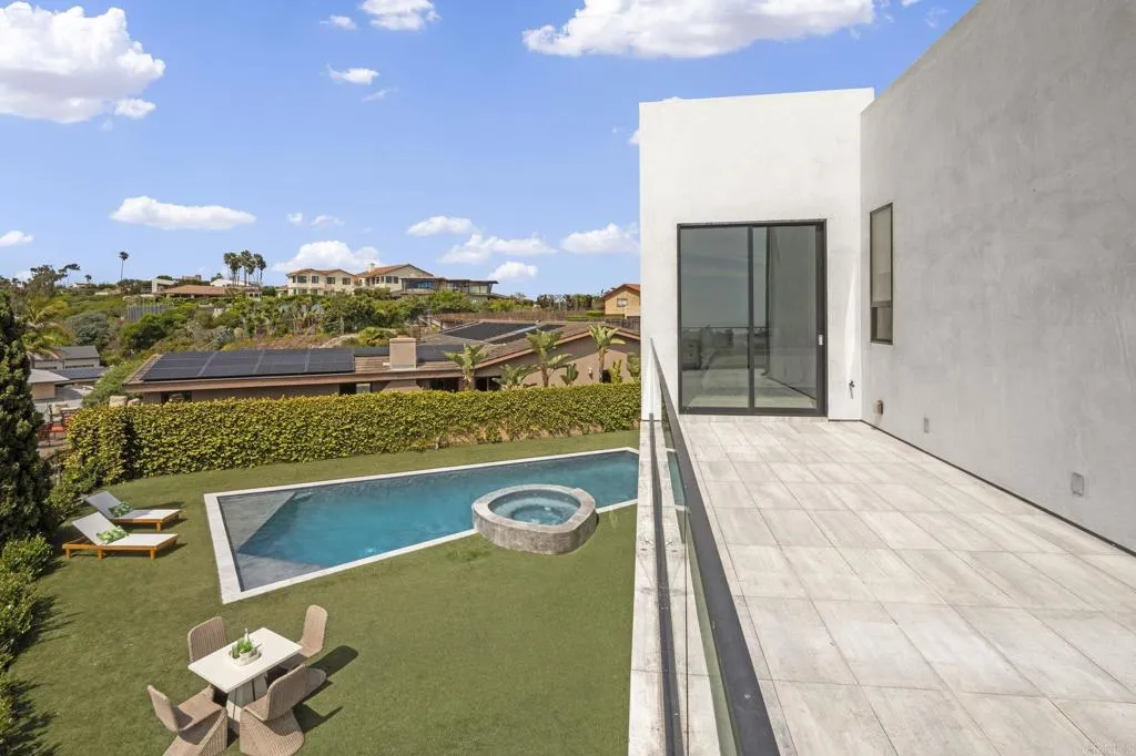 https://cdn.realtyfeed.com/cdn/127/306639001/3fde94d6ef60c0028e02017a4c87593f.webp