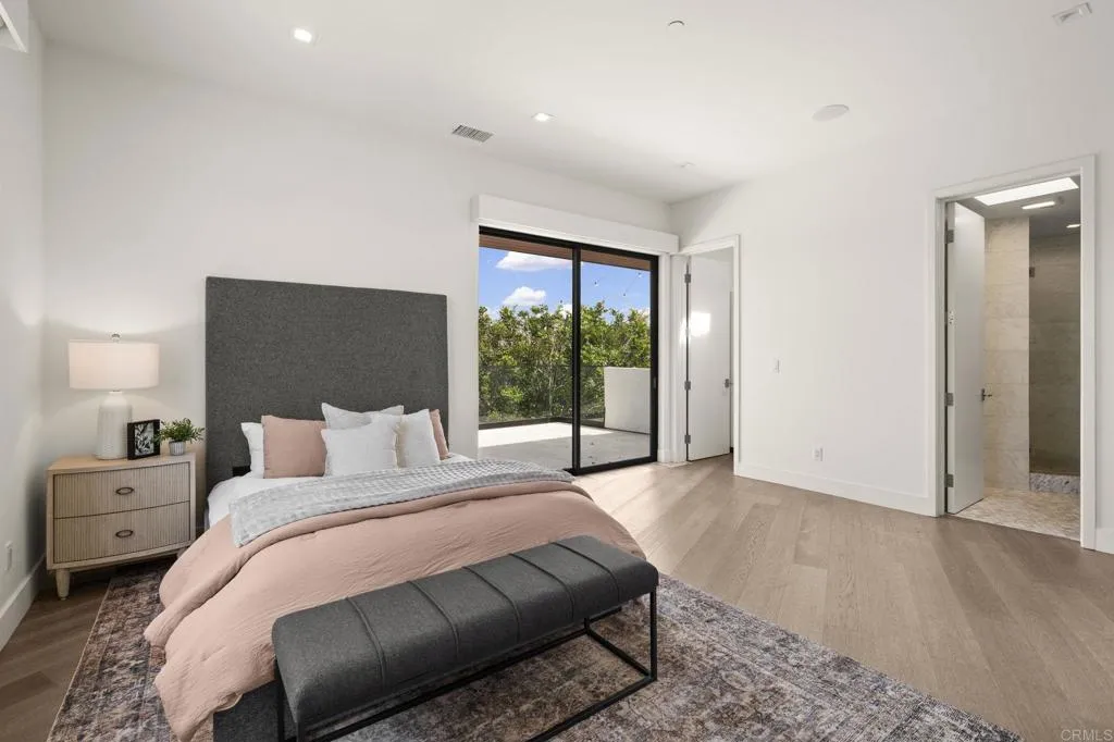 https://cdn.realtyfeed.com/cdn/127/306639001/58fda88ffb8e92bffe3dbf66e26a9f9a.webp