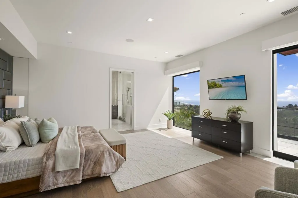 https://cdn.realtyfeed.com/cdn/127/306639001/9a30b6cda8d30ef25437c44980dc201f.webp