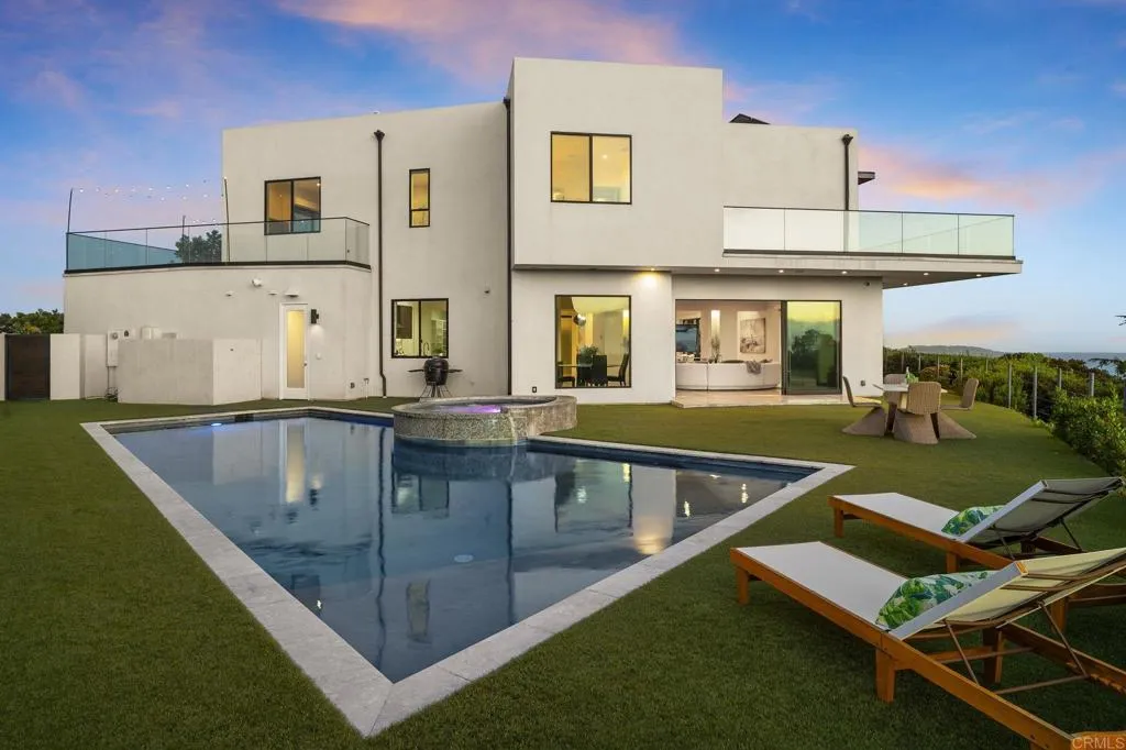 https://cdn.realtyfeed.com/cdn/127/306639001/e7ac417332104c153c93e618bbffb5a7.webp