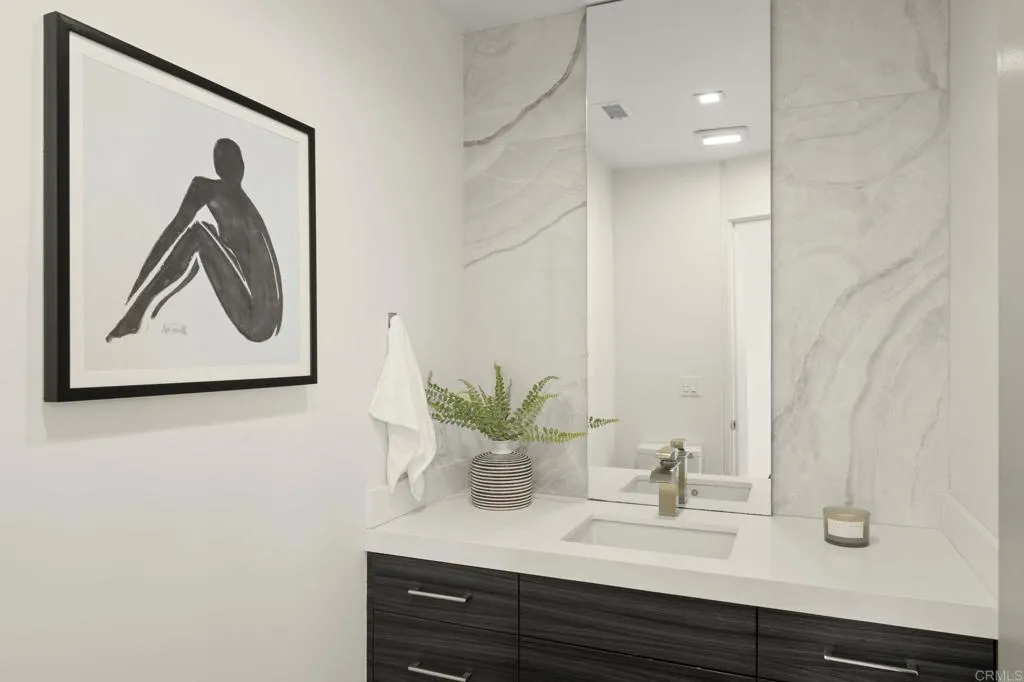 https://cdn.realtyfeed.com/cdn/127/306639001/fe0df696d6f17093bb72696da4279442.webp
