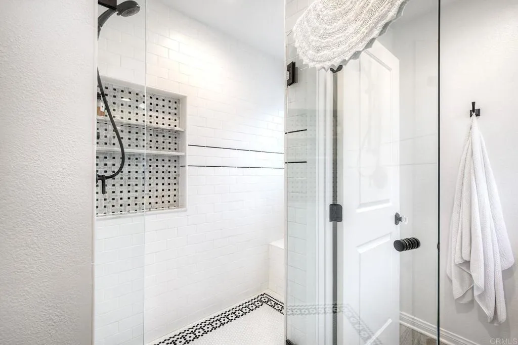 Photo #25: NDP2601264 Listing: Photo #25