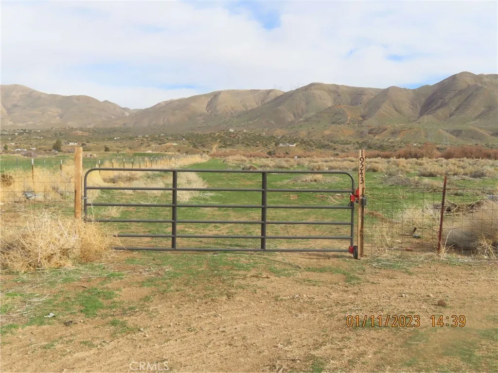 19243 Whitehaven, Hesperia, CA 92345 - Photo 4 of 19, Hesperia, CA