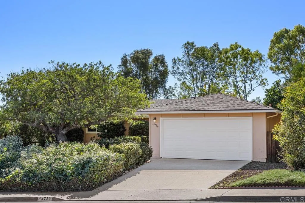 https://cdn.realtyfeed.com/cdn/127/306639179/093c163495ffd32a10fb79e5f89d94f0.webp