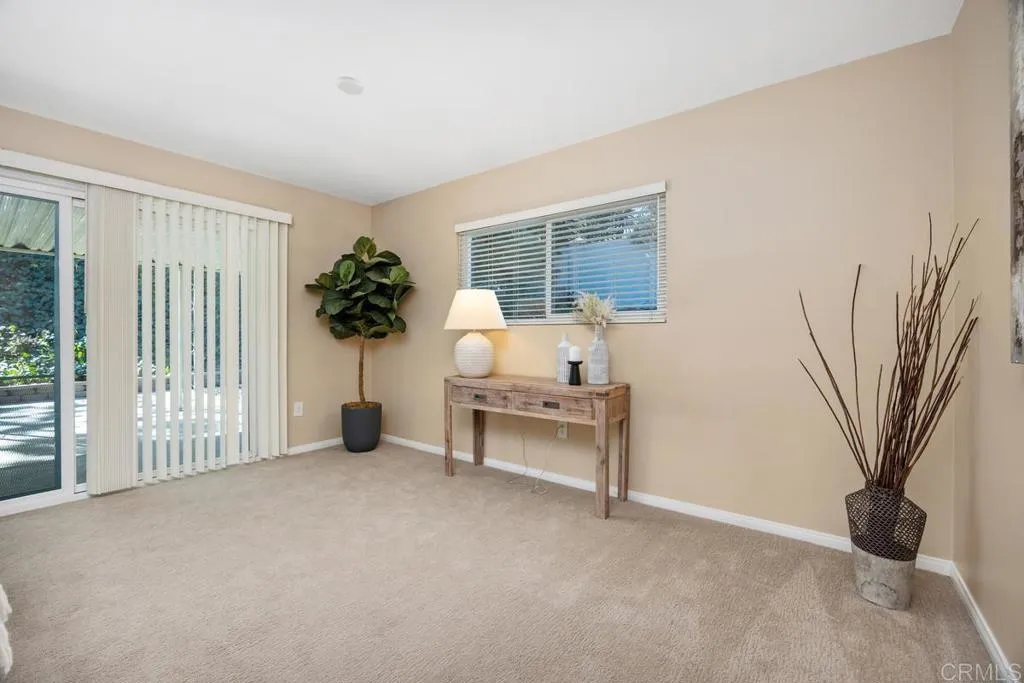 https://cdn.realtyfeed.com/cdn/127/306639179/22fa0cf97ab1a09a8e6fec5ce186e67c.webp