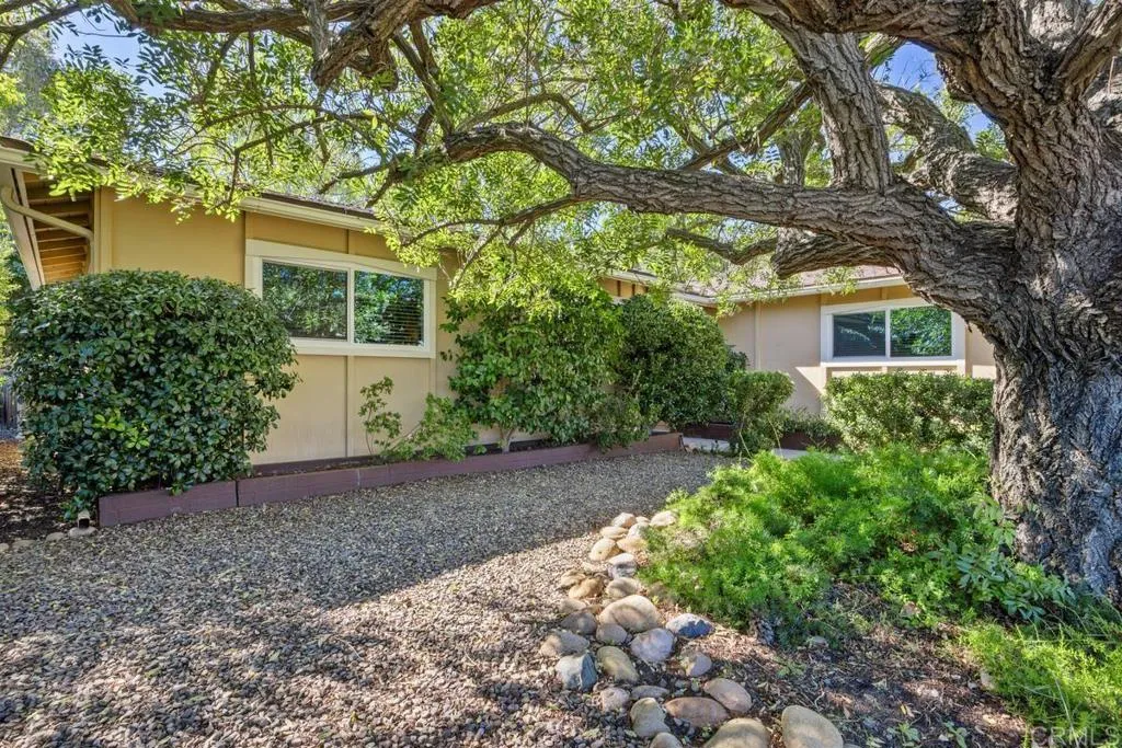 https://cdn.realtyfeed.com/cdn/127/306639179/4e3e3fbed4175f3d835b80300b8ac037.webp