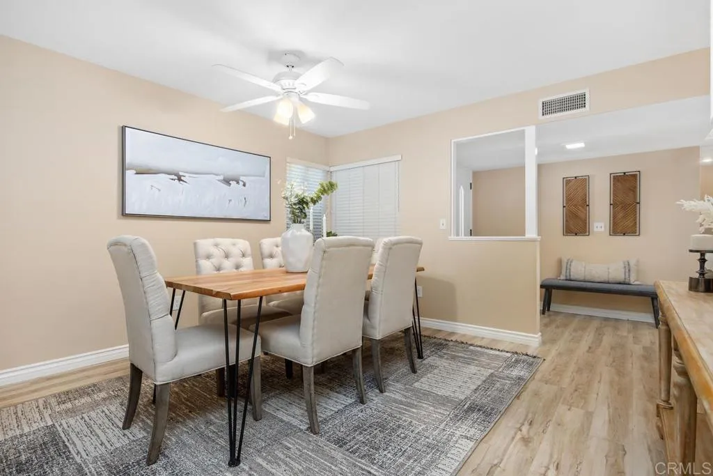 https://cdn.realtyfeed.com/cdn/127/306639179/6abdbacec1a52465cb3ab384f7f9012d.webp