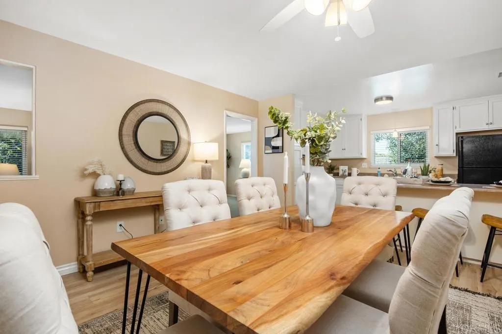 https://cdn.realtyfeed.com/cdn/127/306639179/876d5a60b5a9dd88d5a3aee211fefaa5.webp