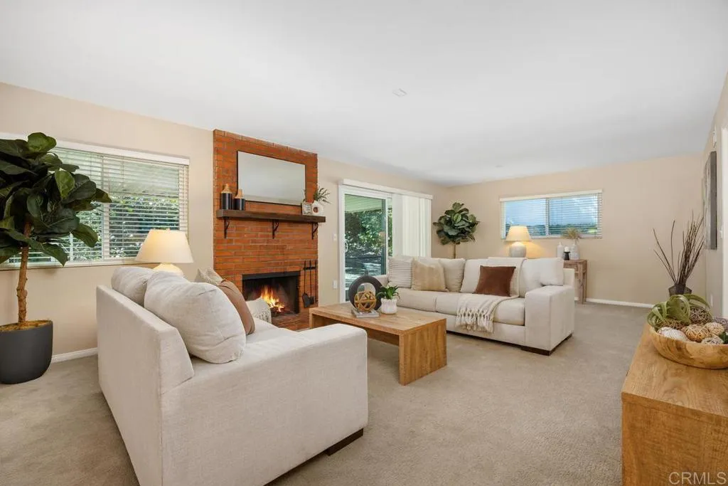 https://cdn.realtyfeed.com/cdn/127/306639179/c081ca0c094e852866d1f611c5bad62d.webp