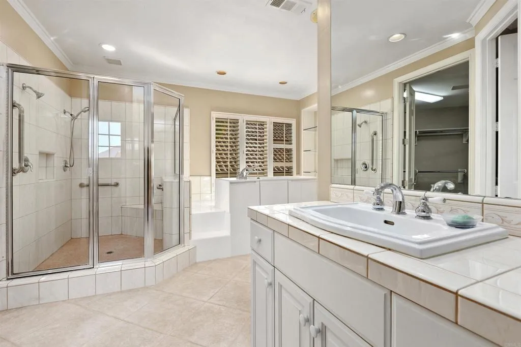 https://cdn.realtyfeed.com/cdn/127/306639194/6b297b560fd9a19919ad44d668395135.webp