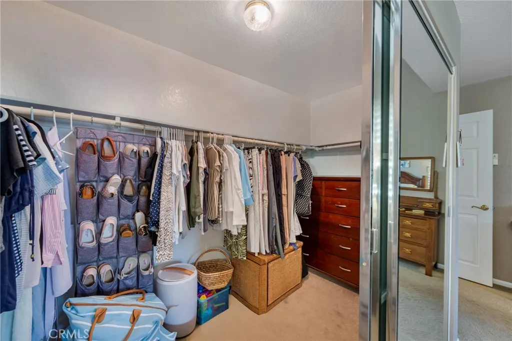 https://cdn.realtyfeed.com/cdn/127/306639213/4e4b203a07c4cd46ab8dba5864a1c117.webp