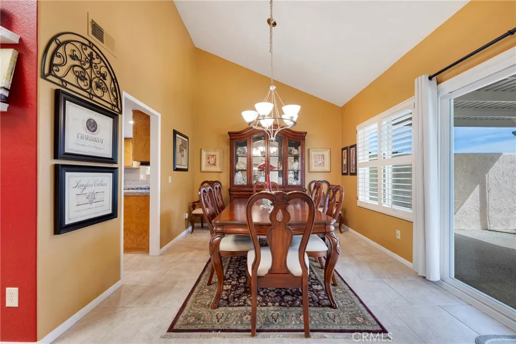 https://cdn.realtyfeed.com/cdn/127/306639213/670661d59b576bee50ffc070d5caf334.webp