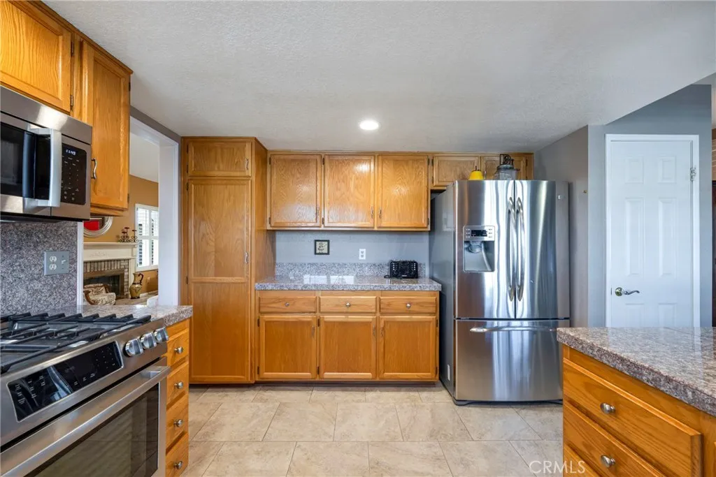 https://cdn.realtyfeed.com/cdn/127/306639213/89f5f8e779cd2b56c119905d4785bc4a.webp