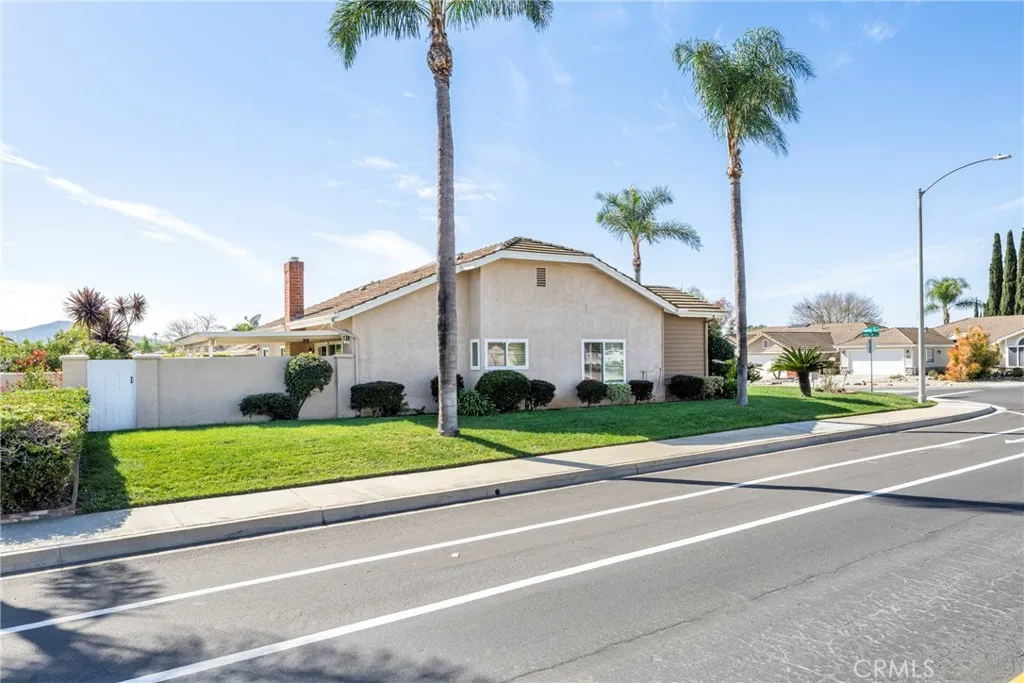 https://cdn.realtyfeed.com/cdn/127/306639213/acc69fb61427947d2cfe11f36132bad4.webp