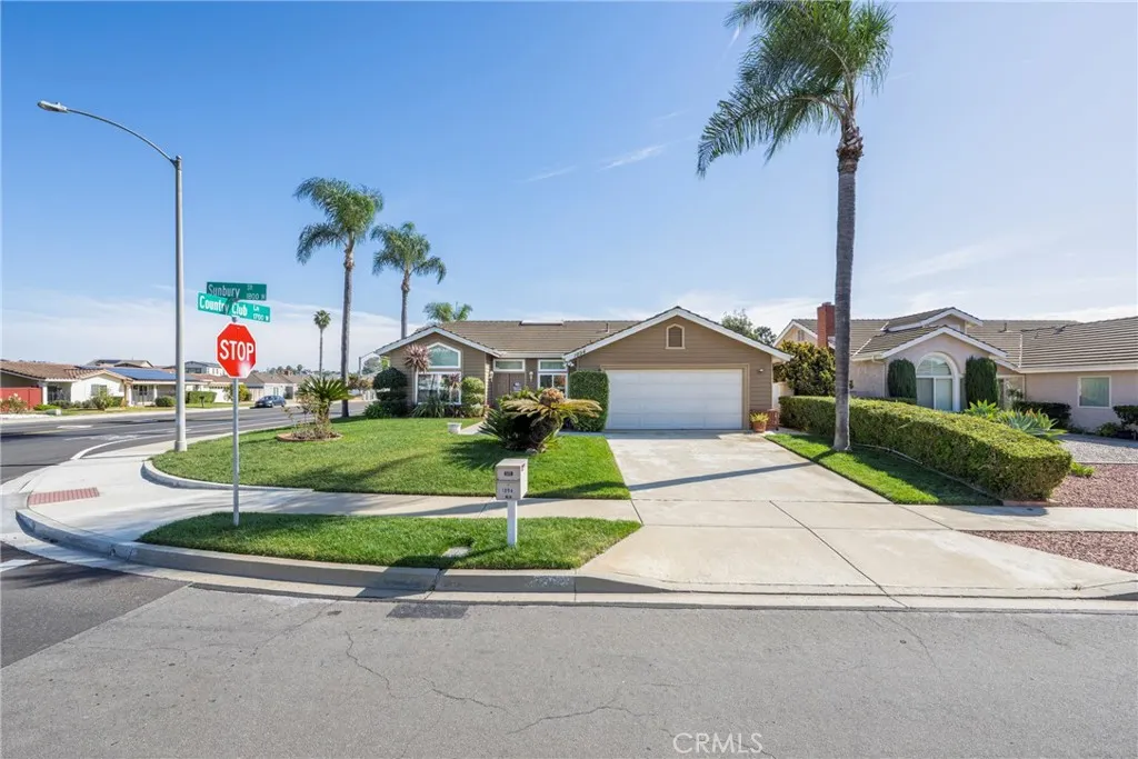 https://cdn.realtyfeed.com/cdn/127/306639213/f8986da73d85178371d49d938a990ddf.webp