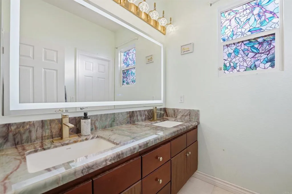 https://cdn.realtyfeed.com/cdn/127/306639322/27c9662d590b176b76d8a20f42c685f4.webp