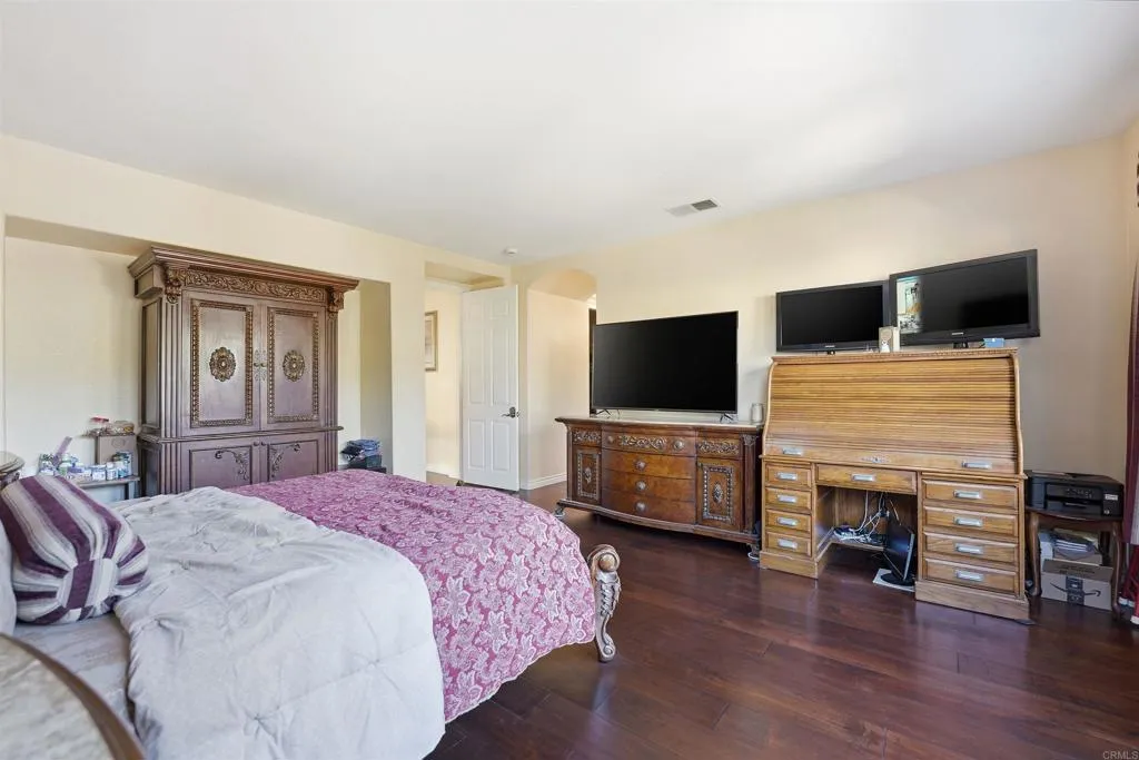 https://cdn.realtyfeed.com/cdn/127/306639322/3a2583039e2746adc1477dacbf6b9611.webp