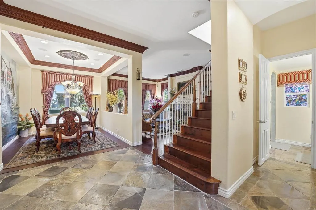 https://cdn.realtyfeed.com/cdn/127/306639322/9e8ddd944e6a373613adb622265bb752.webp