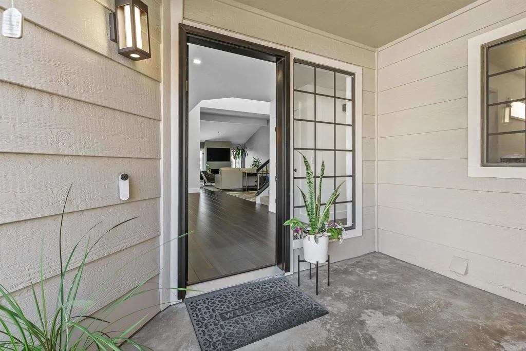https://cdn.realtyfeed.com/cdn/127/306639346/101c1b1fcce3d4914d5f54366244988c.webp