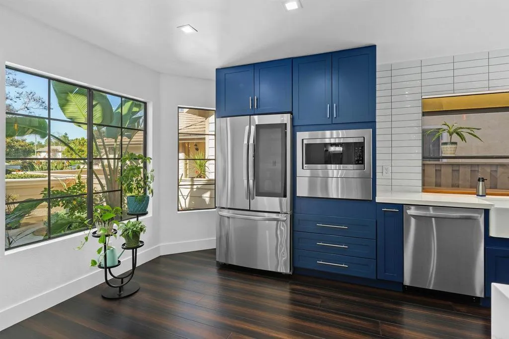https://cdn.realtyfeed.com/cdn/127/306639346/40a803f0423c0079957c58dba5c781b5.webp