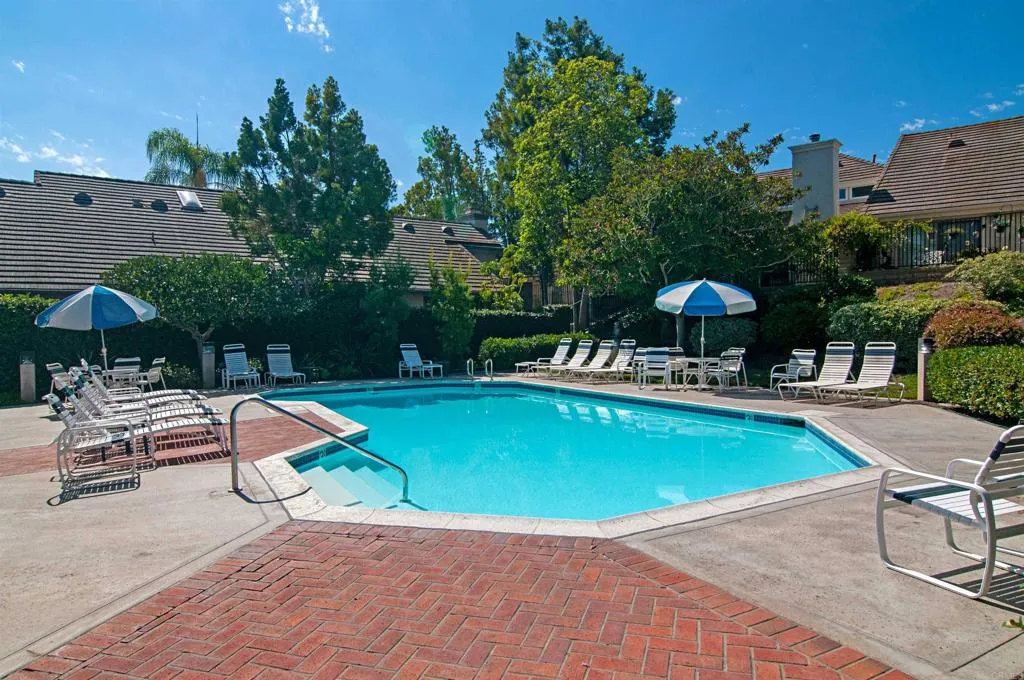 https://cdn.realtyfeed.com/cdn/127/306639346/620359be5d7819da590e8c0ed4d4d880.webp