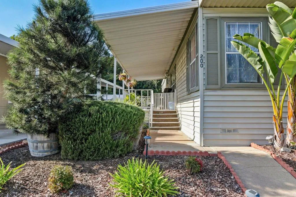 13162 Highway 8 Business Unit 200, El Cajon, CA 92021 - Photo 3 of 30, El Cajon, CA