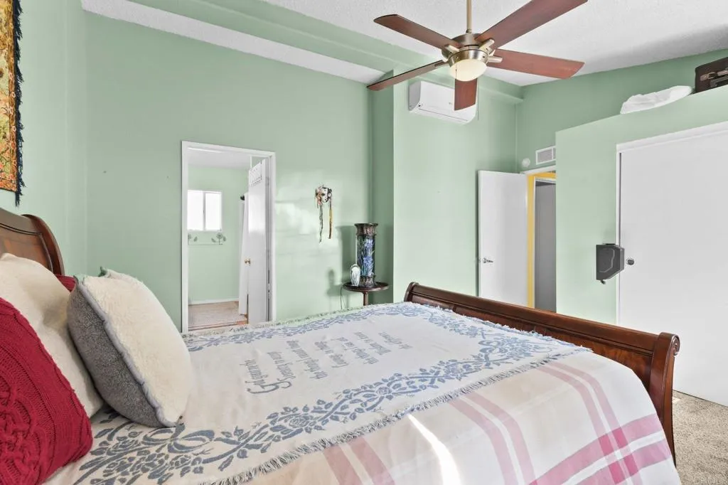 https://cdn.realtyfeed.com/cdn/127/306639365/c4a3a4cee05345e969b8c5540eec0df6.webp