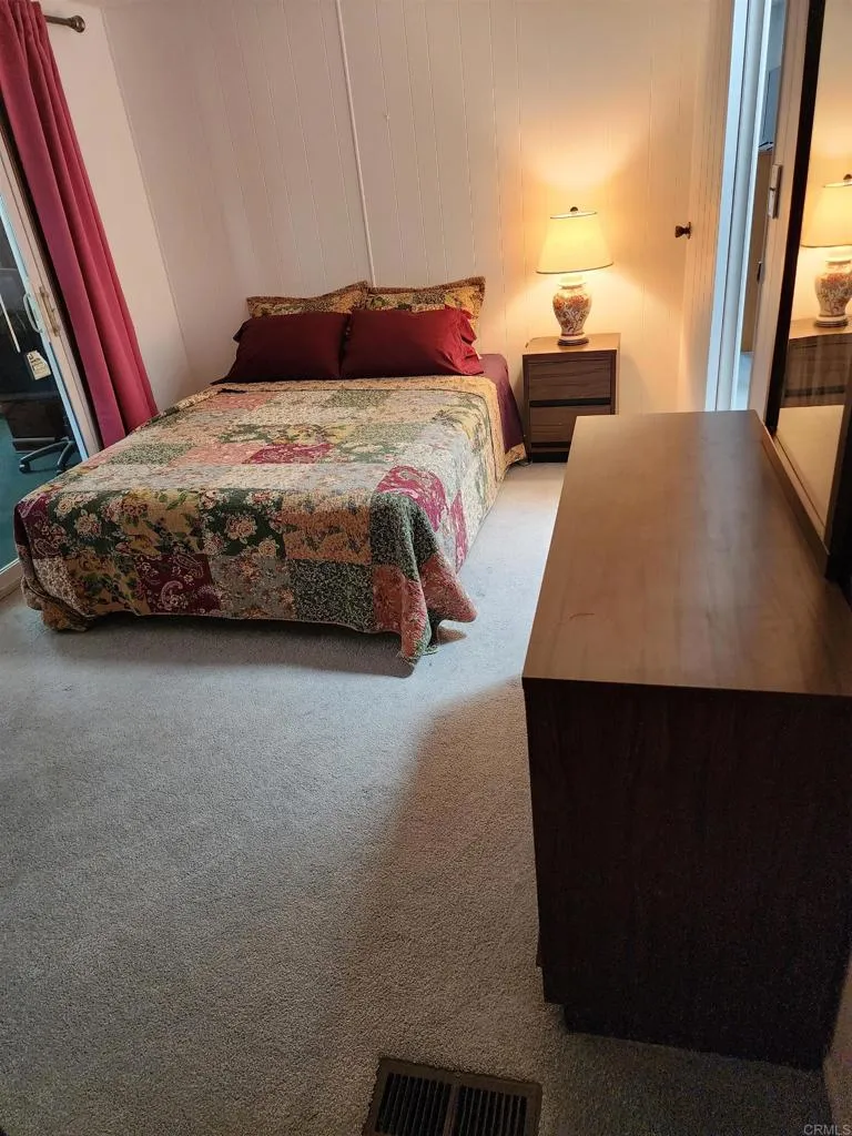https://cdn.realtyfeed.com/cdn/127/306639366/2f7f69f9f48e5d0c765e474bc2961370.webp