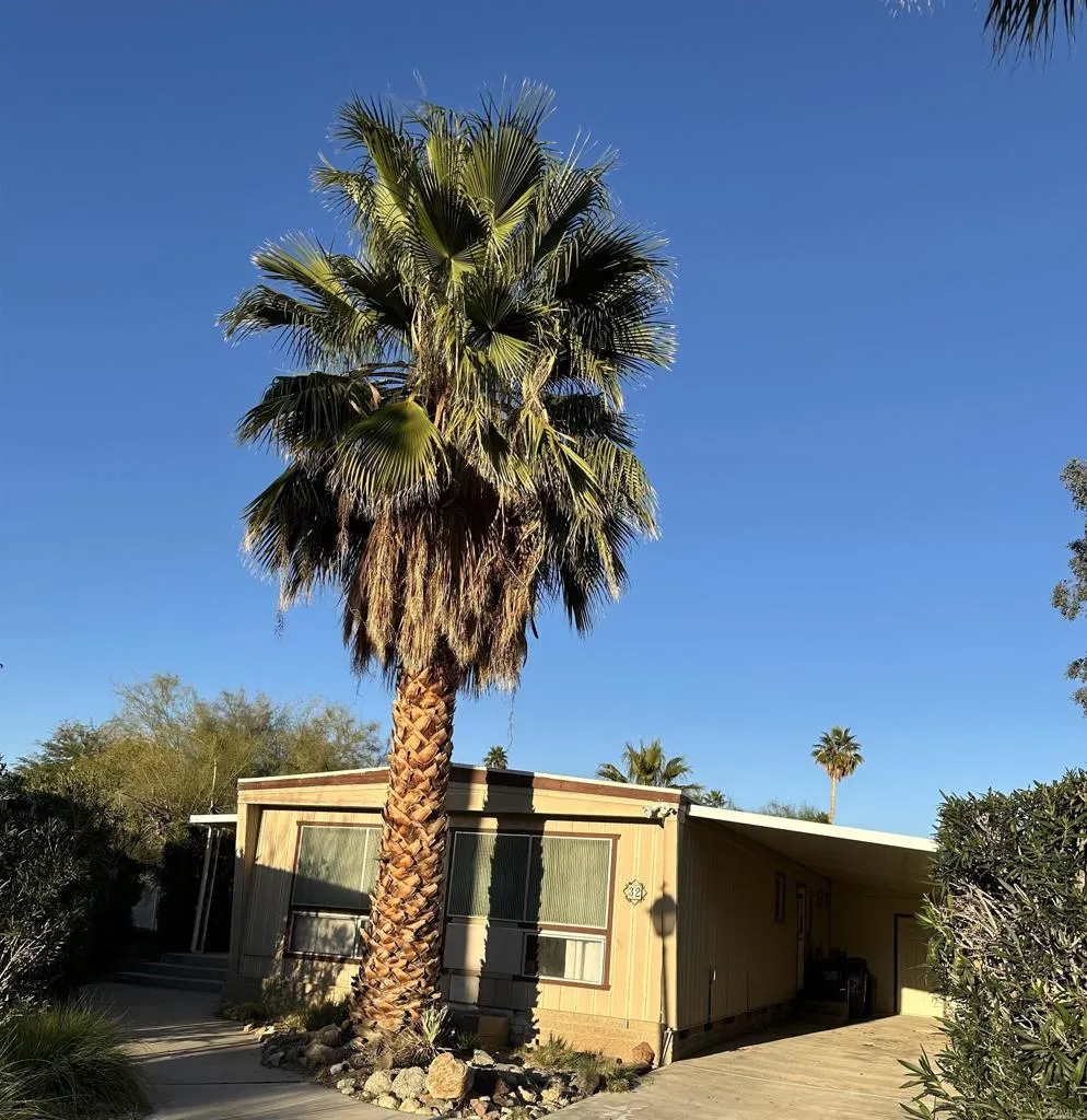 https://cdn.realtyfeed.com/cdn/127/306639366/b26f2f02ce6257afadc9fd6f7e3d437c.webp