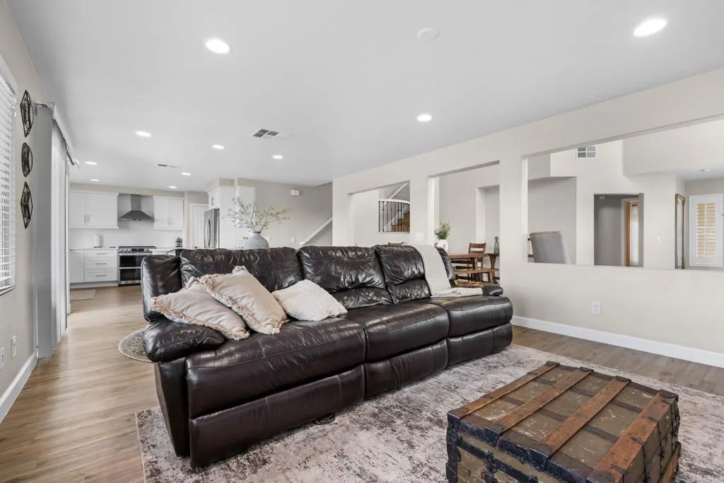 5204 Topsail Drive, San Diego, CA, 92154