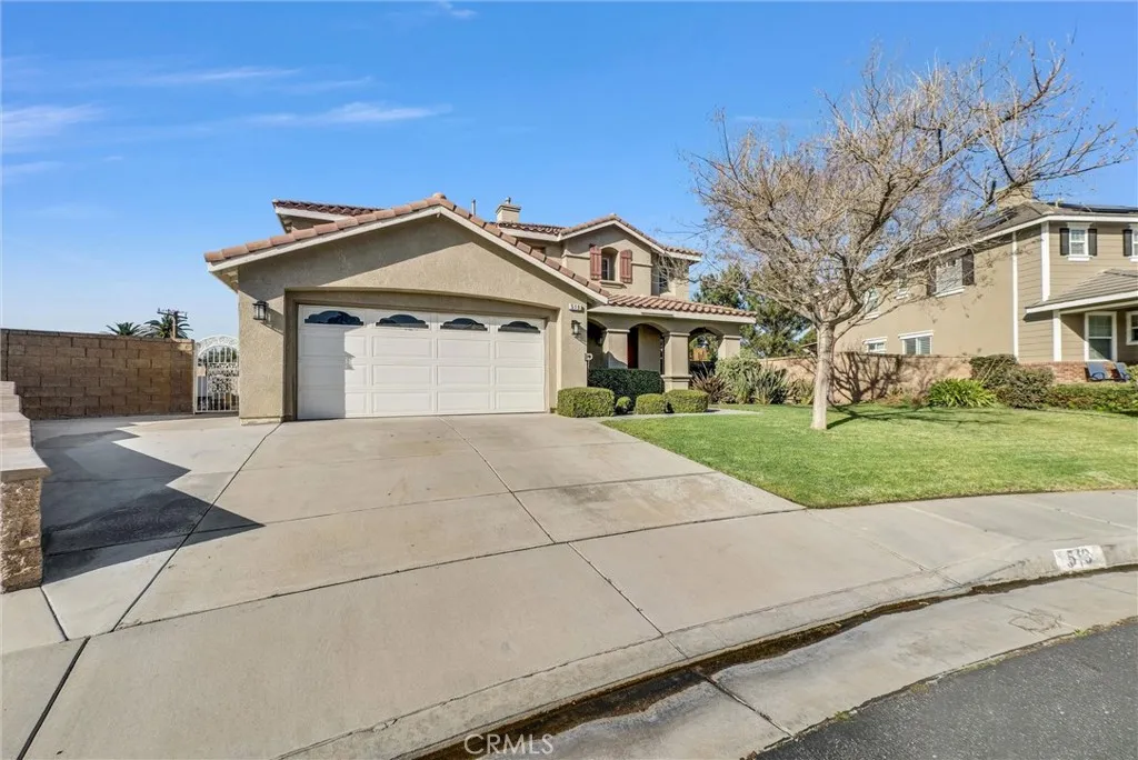519 Cedarbrook Lane, Corona, CA 92879 - Photo 3 of 42, Corona, CA