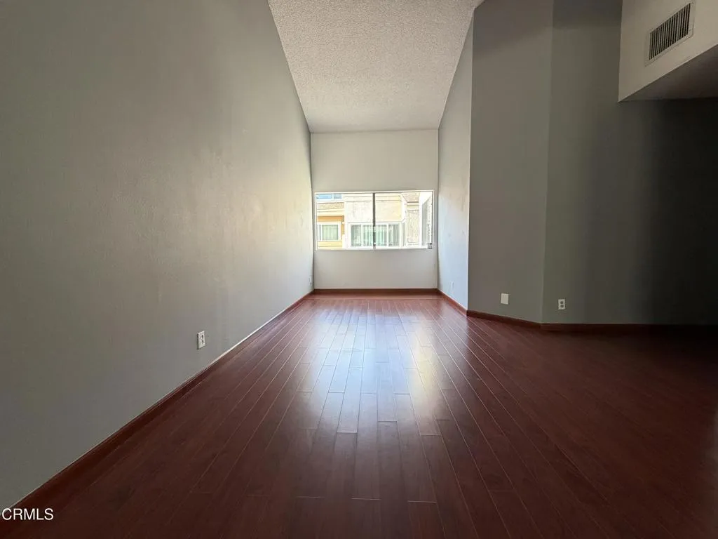 456 E San Jose Avenue Unit F, Burbank, CA 91501 - Photo 5 of 19, Burbank, CA