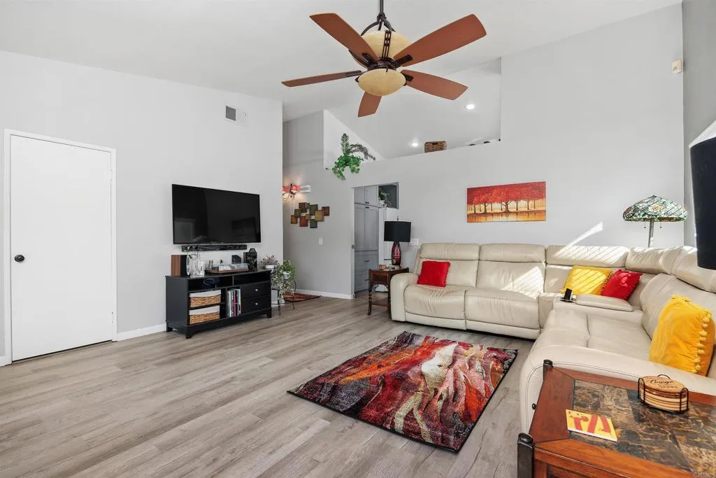 https://cdn.realtyfeed.com/cdn/127/306639412/569e76b6a830a1bb43b38c4c9a24037c.webp