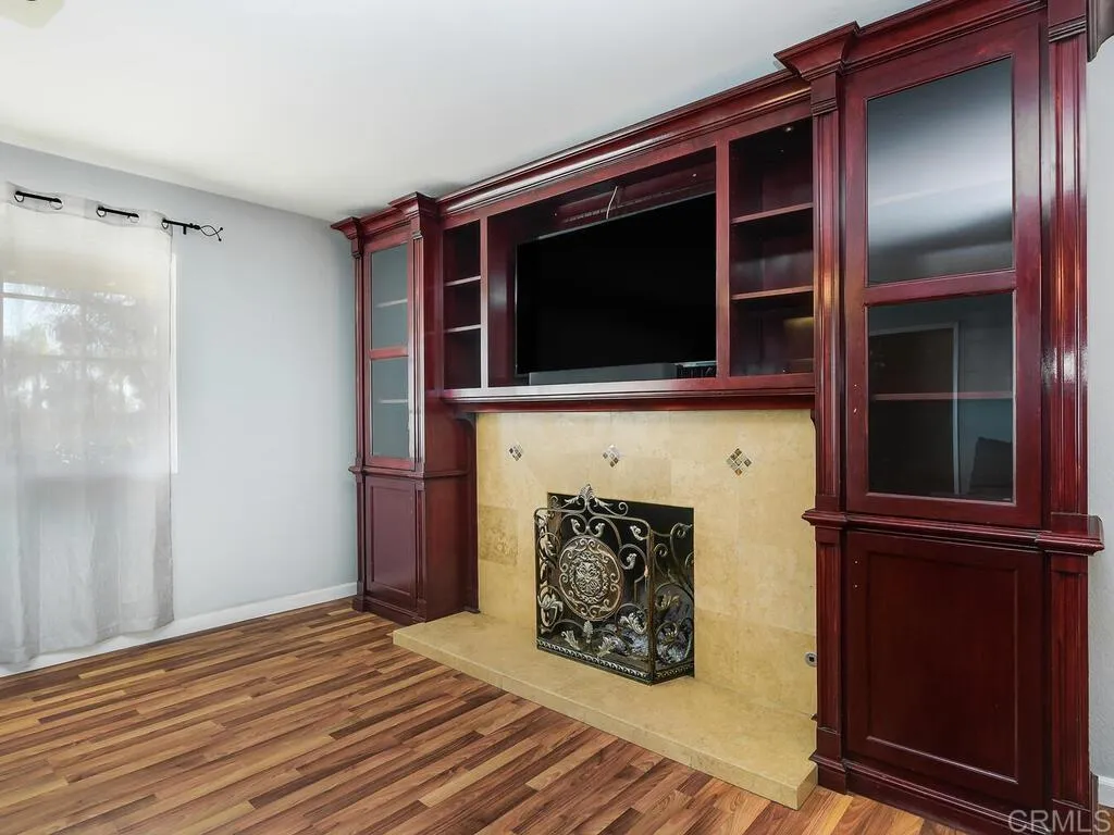 https://cdn.realtyfeed.com/cdn/127/306639416/833e659818817c1d281d22795ed0ed67.webp