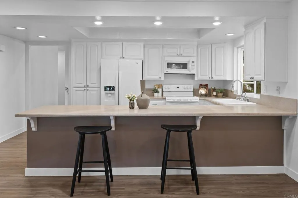 Photo #15: PTP2601015 Listing: Photo #15