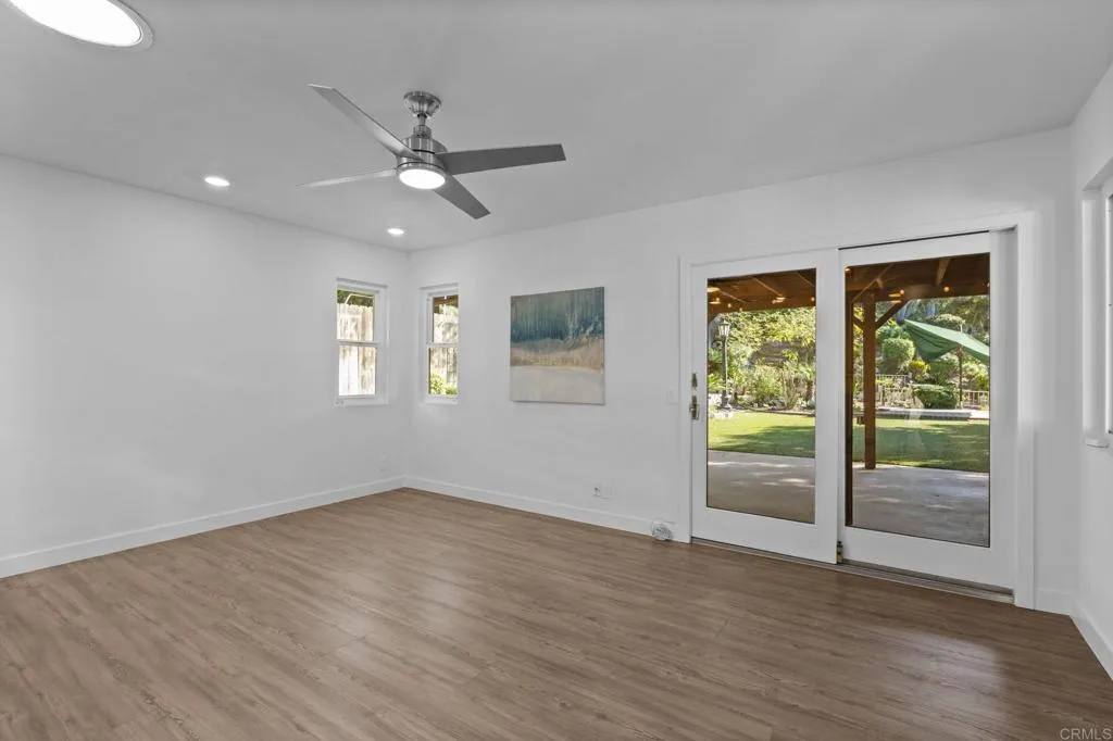 Photo #4: PTP2601015 Listing: Photo #4