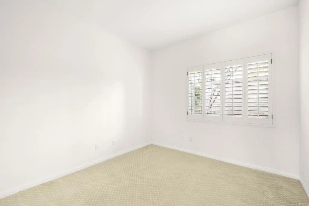 https://cdn.realtyfeed.com/cdn/127/306639492/1118e25f83389ce6598f0c181dc49036.webp