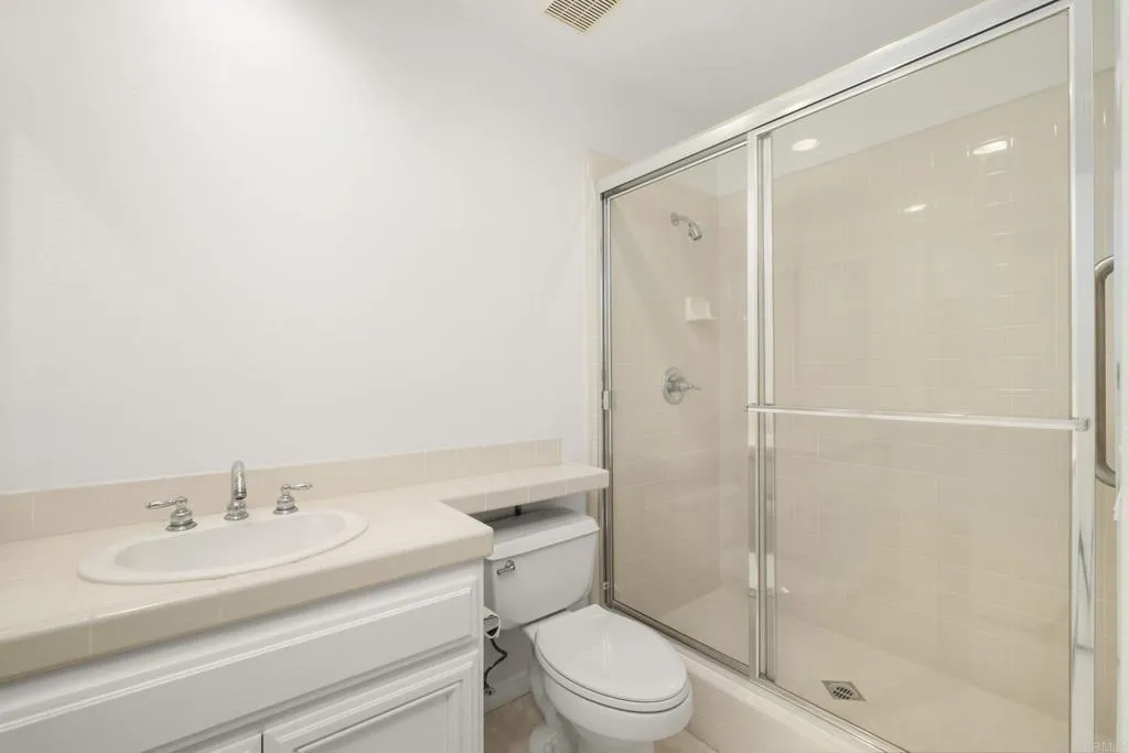 https://cdn.realtyfeed.com/cdn/127/306639492/ff71427c2937afd2f97834688a8907df.webp