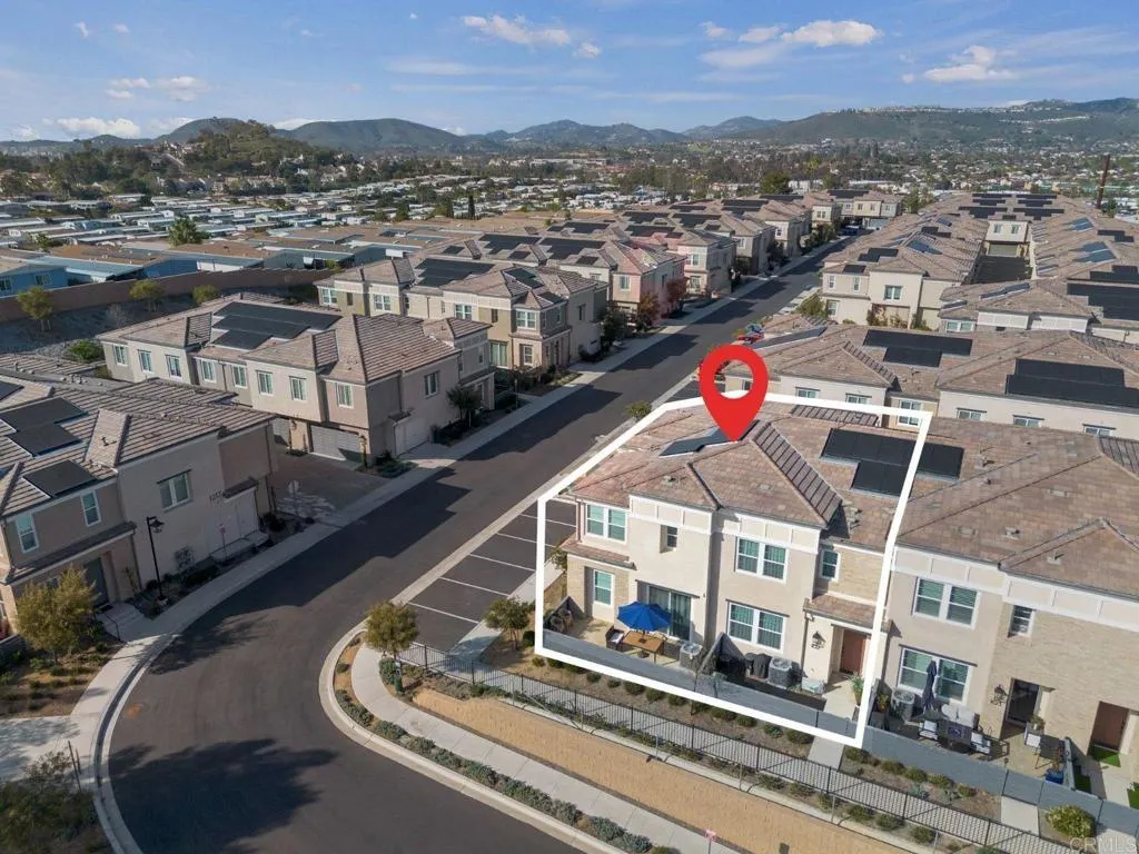 1220 Sunrise View UNIT 101, San Marcos, CA, 92078