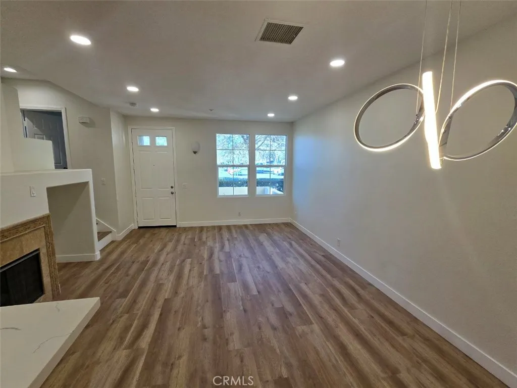 48 Vermillion, Irvine, CA 92603 - Photo 3 of 37, Irvine, CA