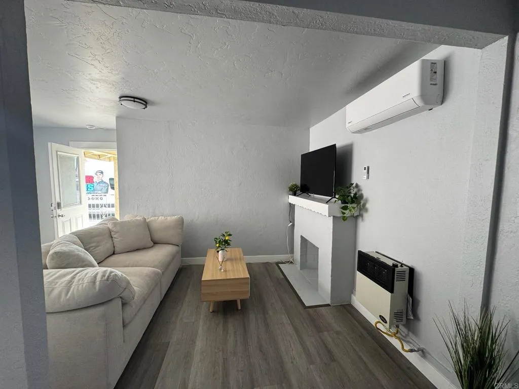 https://cdn.realtyfeed.com/cdn/127/306639627/81e77b088b9ac770d207937723435600.webp