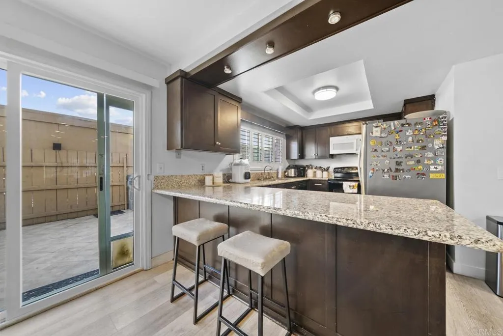 Photo #2: PTP2601021 Listing: Photo #2