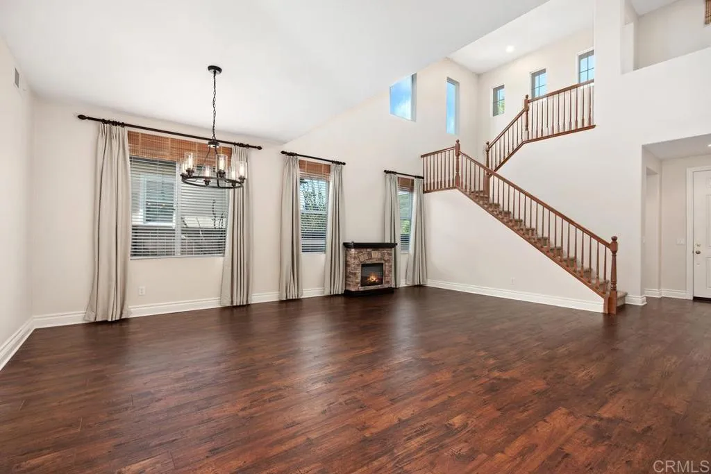 https://cdn.realtyfeed.com/cdn/127/306639676/853ac4b15668eb00d58990ac293bdd4f.webp