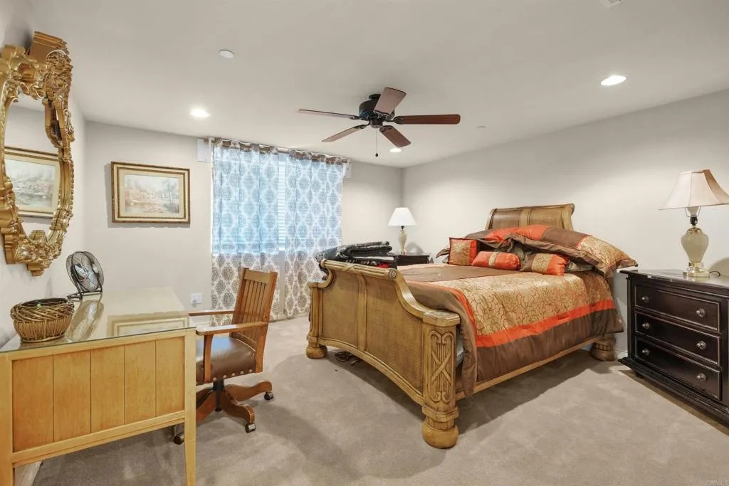 https://cdn.realtyfeed.com/cdn/127/306639687/68bf65abb9a511e79f6c27601b1283ed.webp