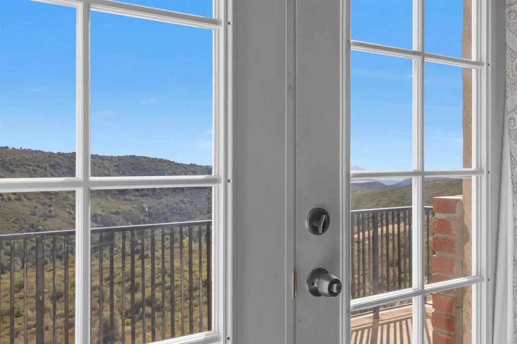https://cdn.realtyfeed.com/cdn/127/306639687/a05f65f21fff60f1003da9e3ac12328e.webp
