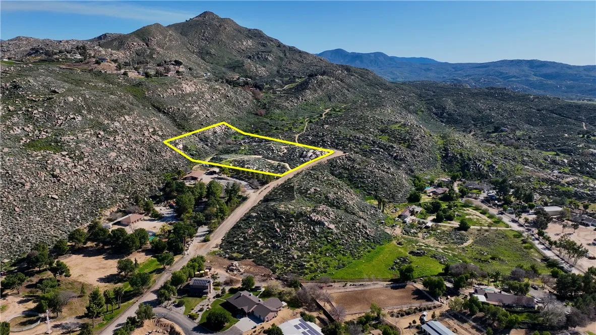 25 Starlight Mesa, Hemet, CA 92544 - Main photo, Hemet, CA
