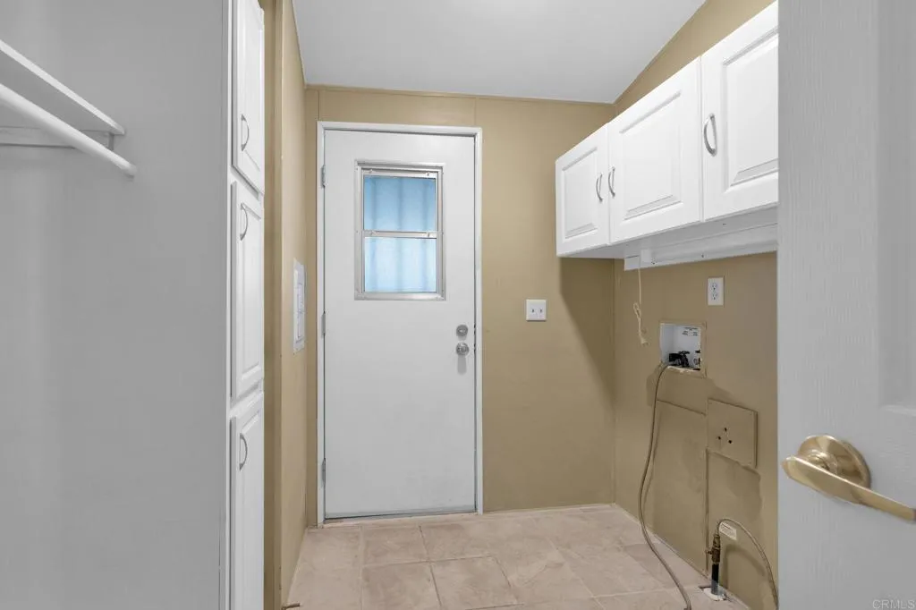 https://cdn.realtyfeed.com/cdn/127/306639786/5fa1ed5ce2952ebf6574e286a5c1cce0.webp