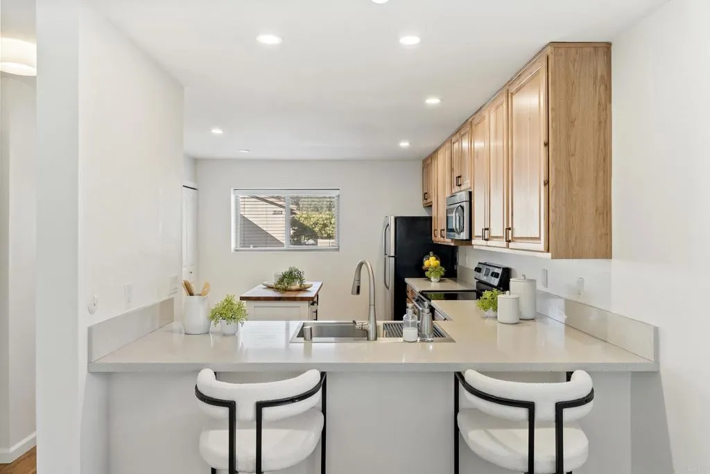 Photo #5: NDP2601299 Listing: Photo #5