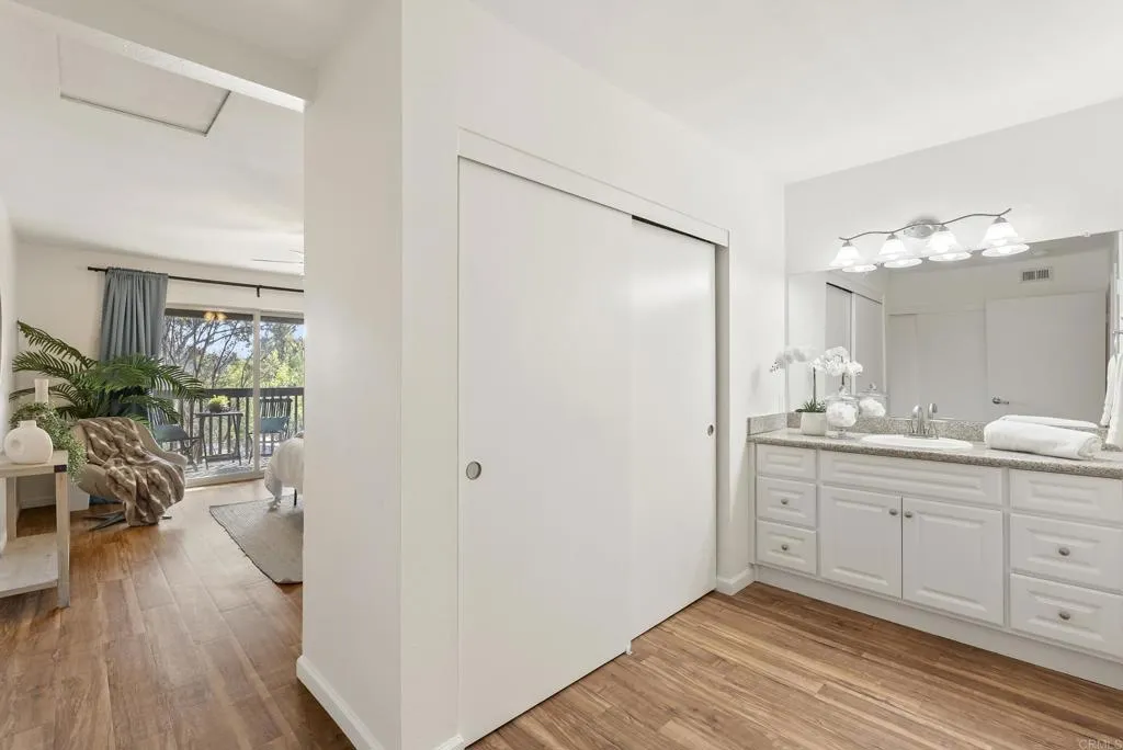 Photo #9: NDP2601299 Listing: Photo #9