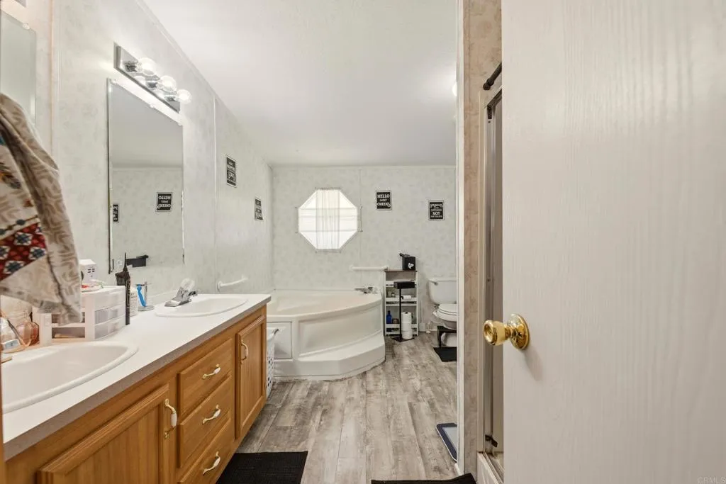 https://cdn.realtyfeed.com/cdn/127/306640006/59202016ce2973932702e064887f7184.webp